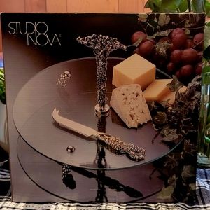 Studio Nova Silver Plated Glass Chesse with knife